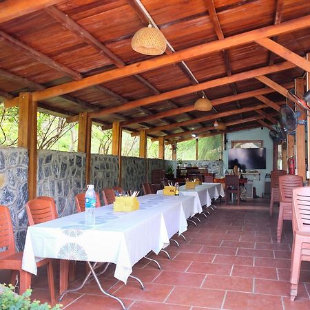 Tom'S Du Gia Homestay Làng Cac Buitenkant foto