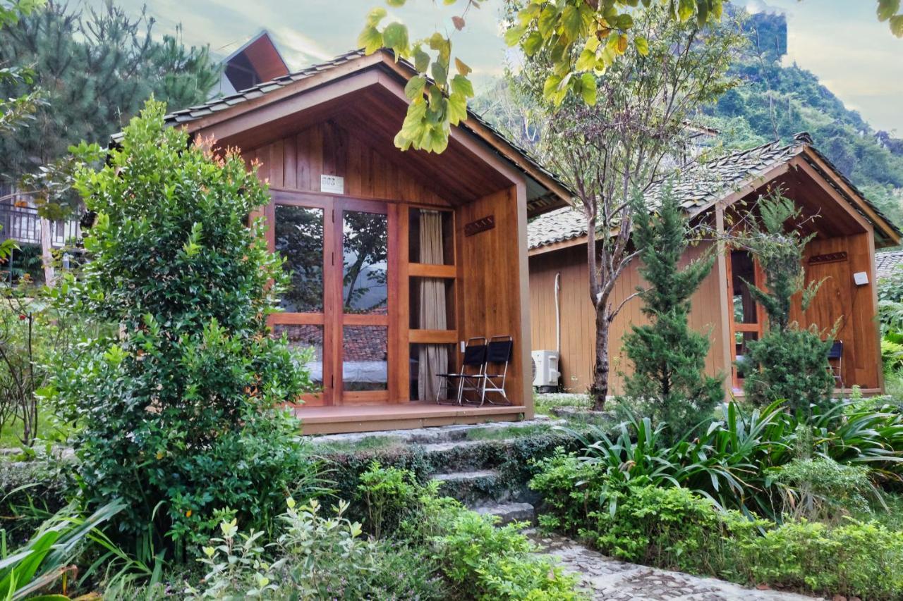 Tom'S Du Gia Homestay Làng Cac Buitenkant foto